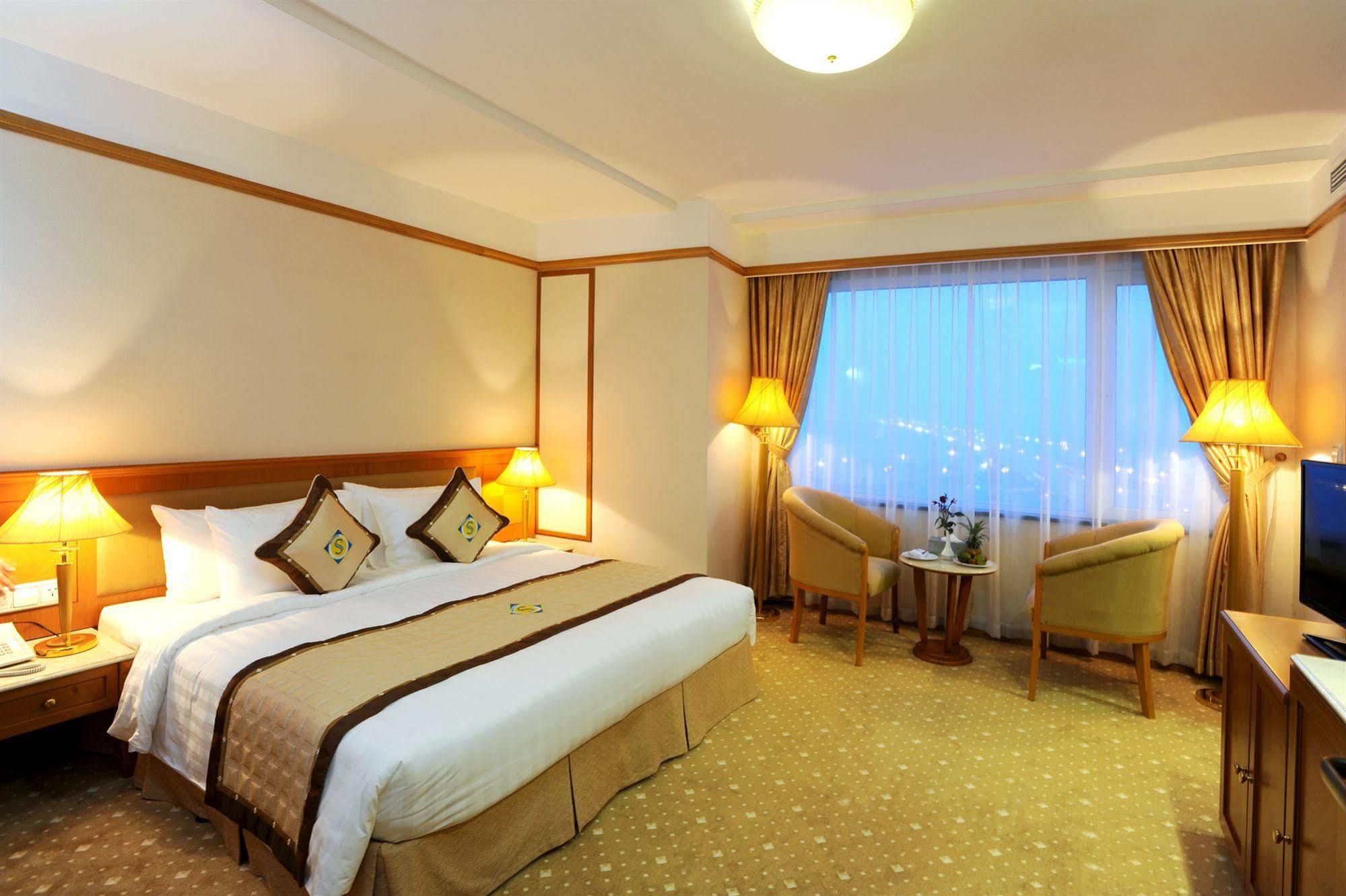 A25 Luxury 4* Hanoï