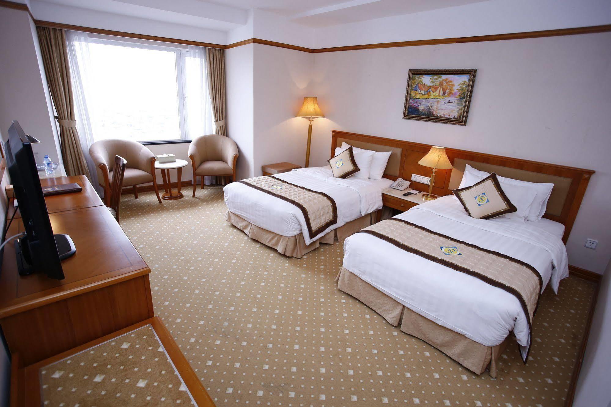 Khách sạn A25 Luxury 4*